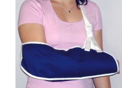 Reggibraccio semplice misura media. consente l'immobilizzazione in posizione corretta del braccio ne